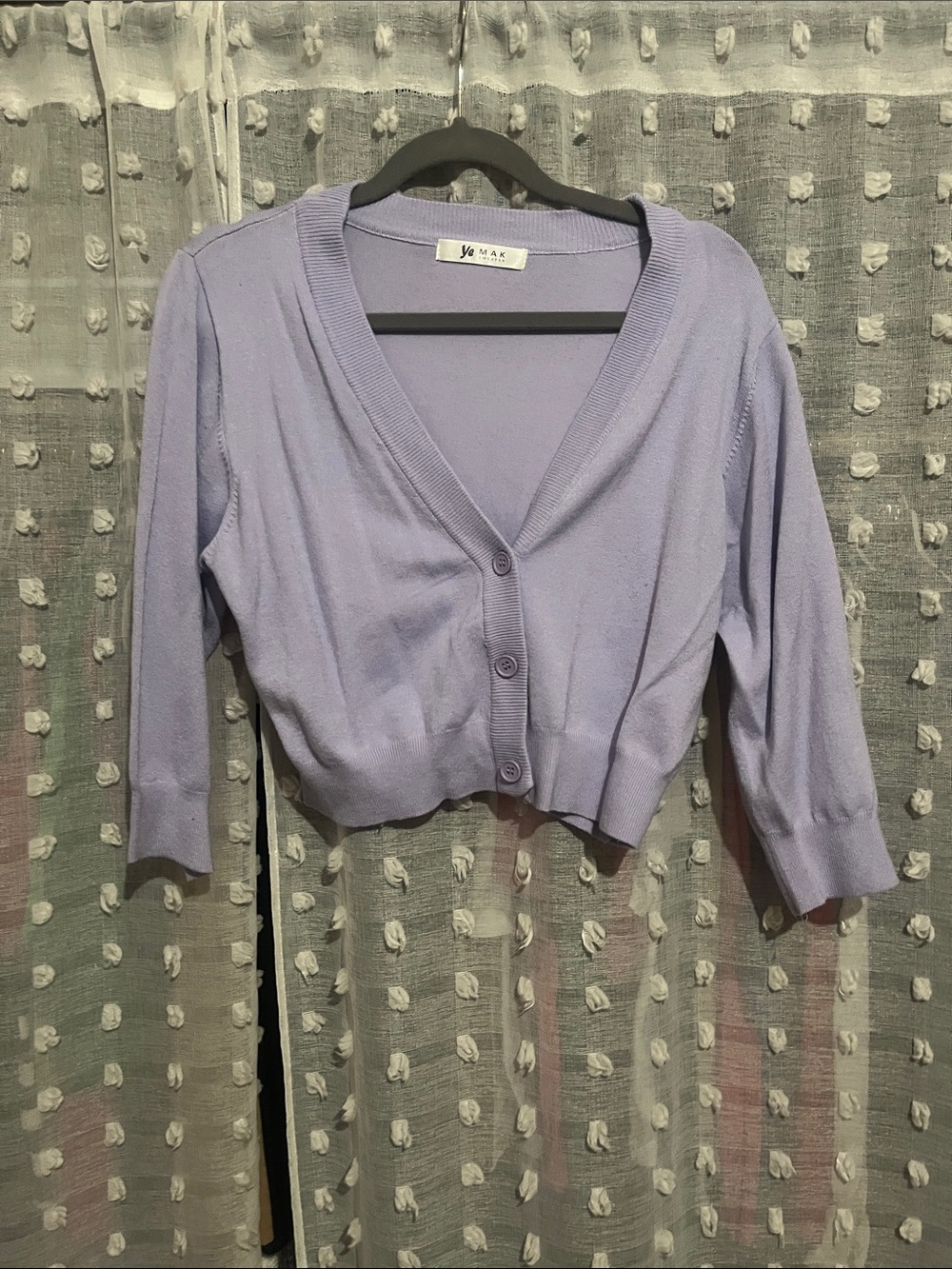 V-Neck Lavender Cropped Button Cardigan - Yomax